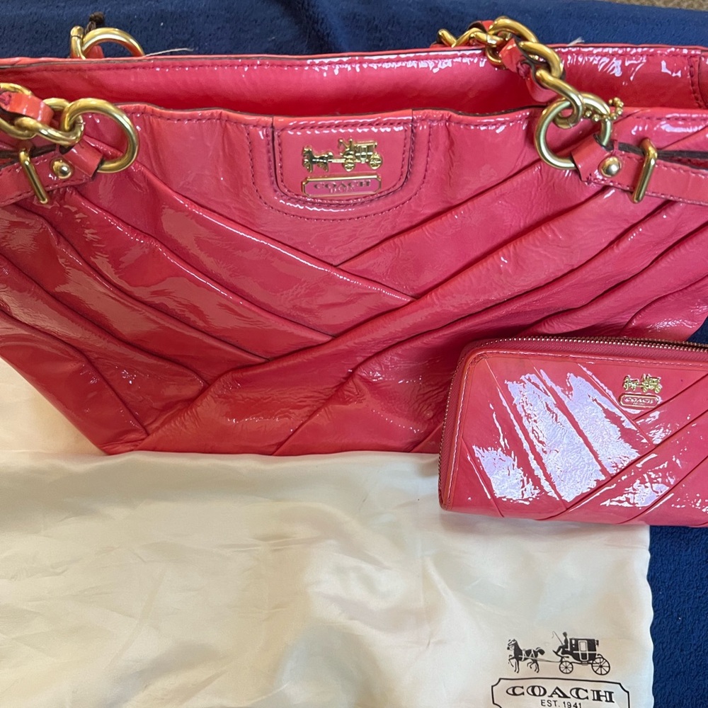 Like new coach bag with matching wallet coral